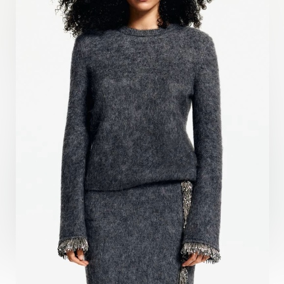 H&M A/W 2024 edition bead detail sweater. Size L - Picture 2 of 8